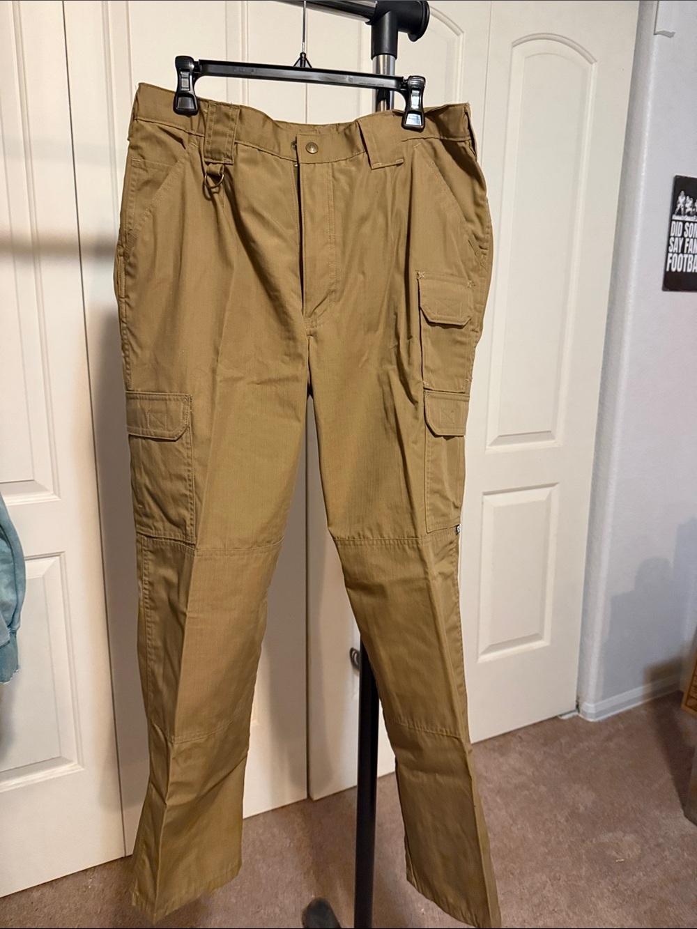 Propper Women's Cargo Pants in Tan